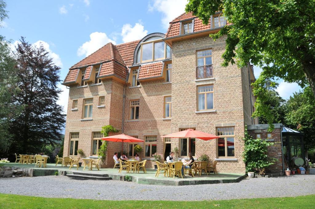 Les Tilleuls Hotel Jupille エクステリア 写真