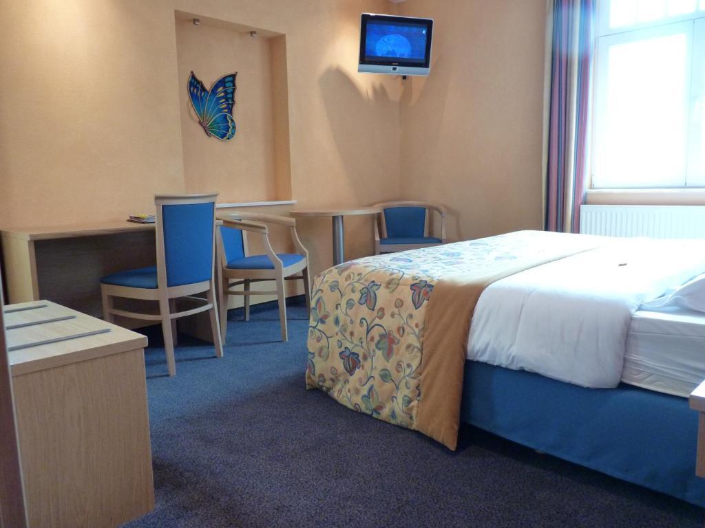 Les Tilleuls Hotel Jupille エクステリア 写真